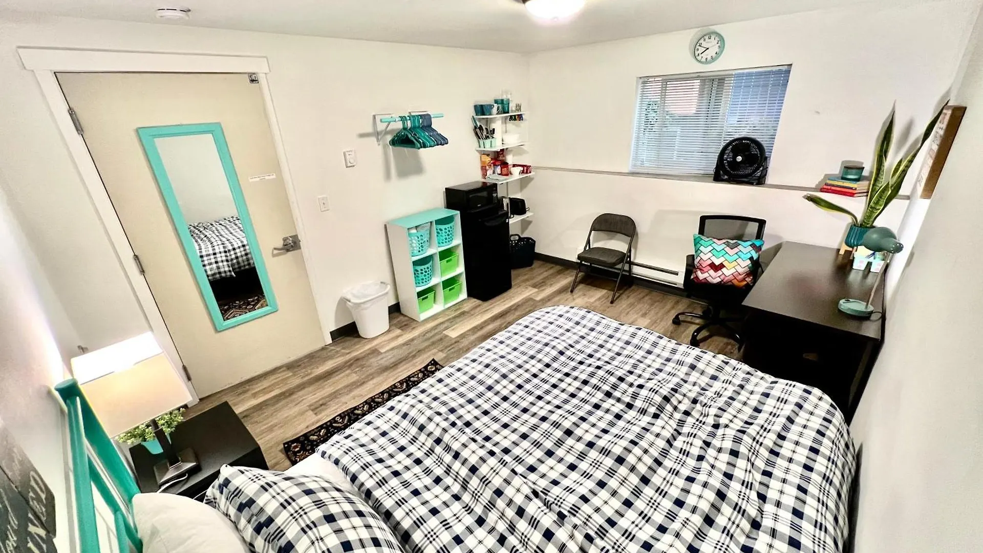 Private Room With Shared Bathroom On The 1St Floor 10 Minutes Walk To University Of Washington Seattle United States