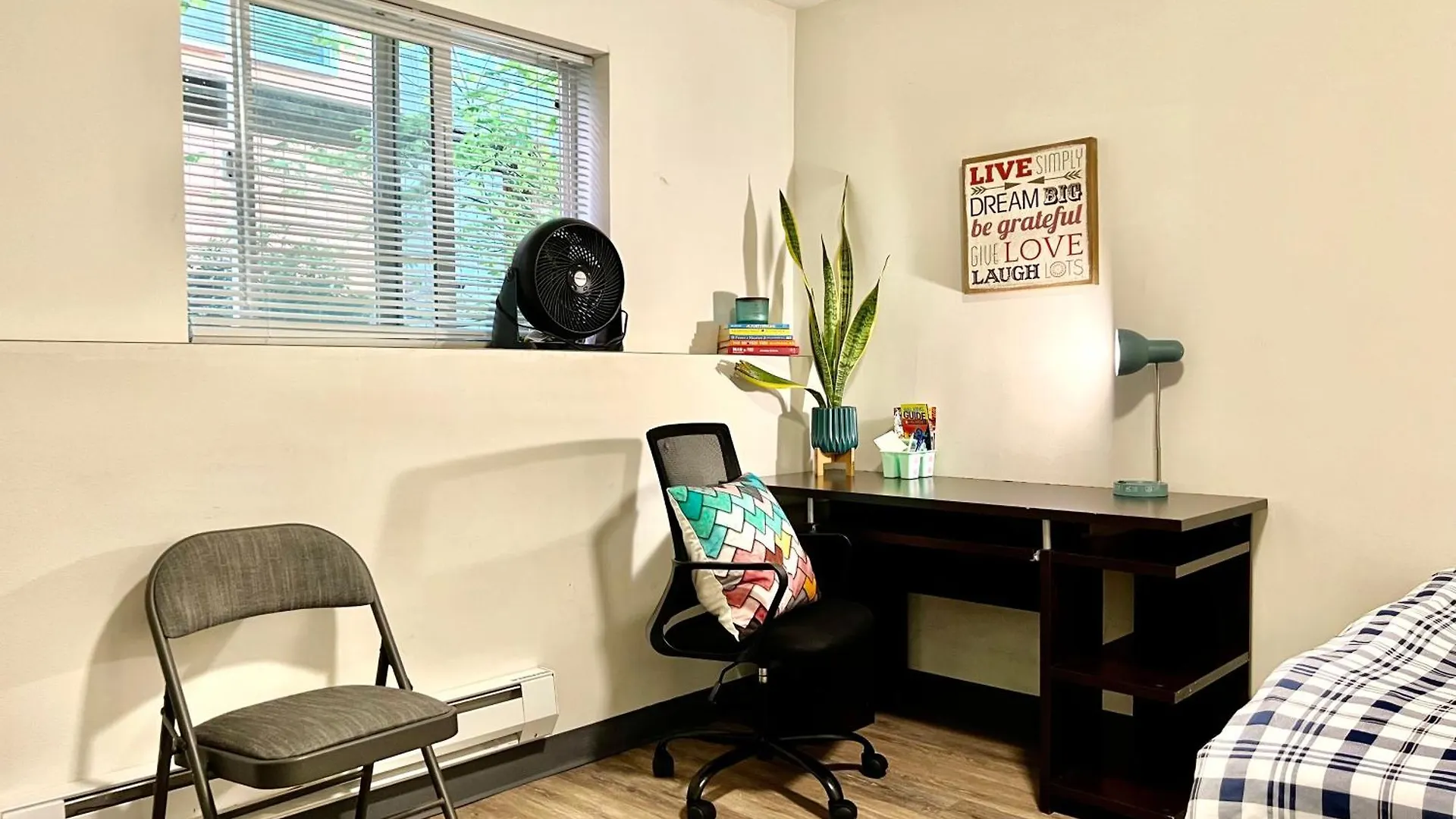 Apartment Private Room With Shared Bathroom On The 1St Floor 10 Minutes Walk To University Of Washington Seattle United States